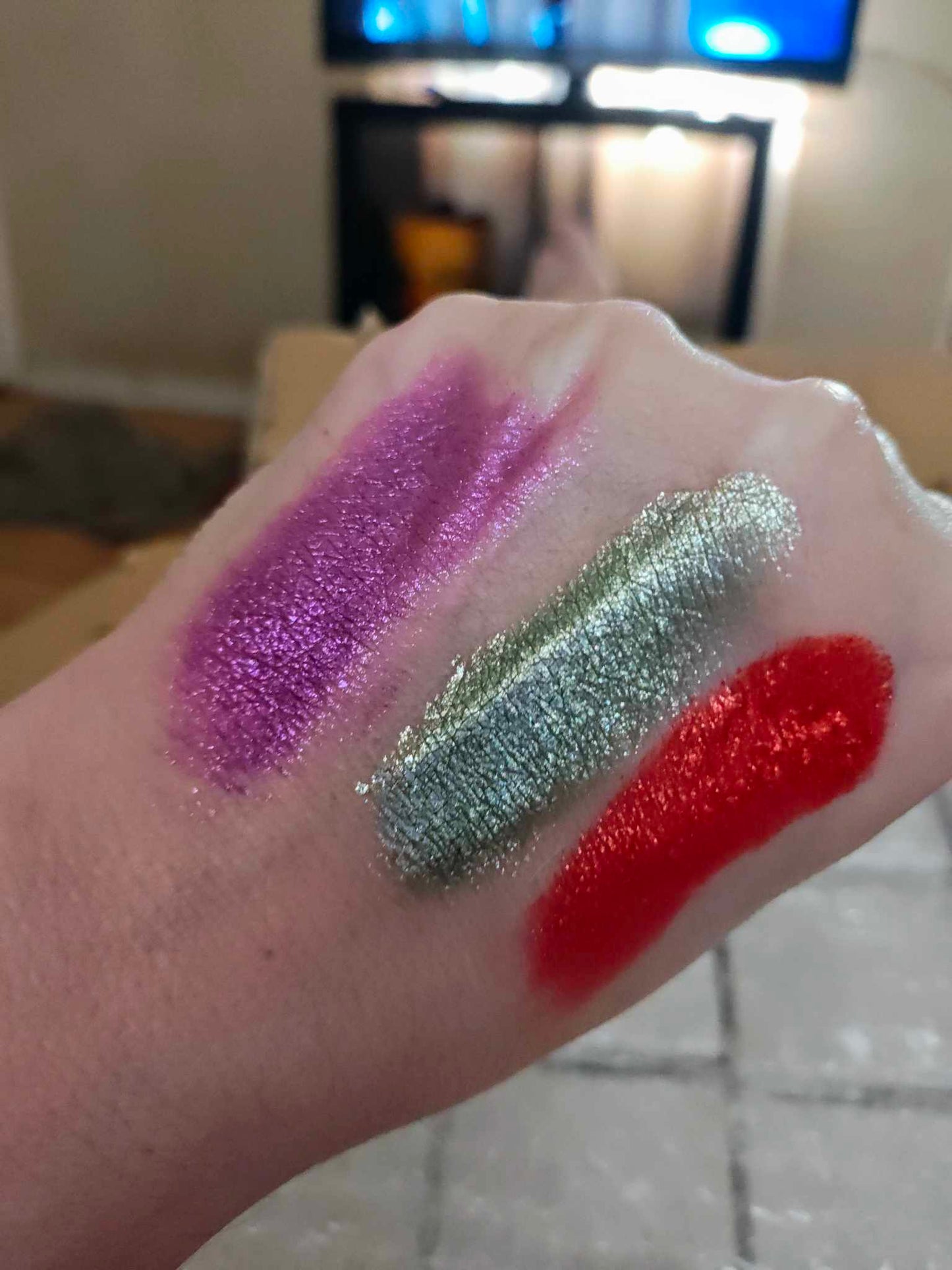 Prismatic Diamond Metallic Eyeshadow