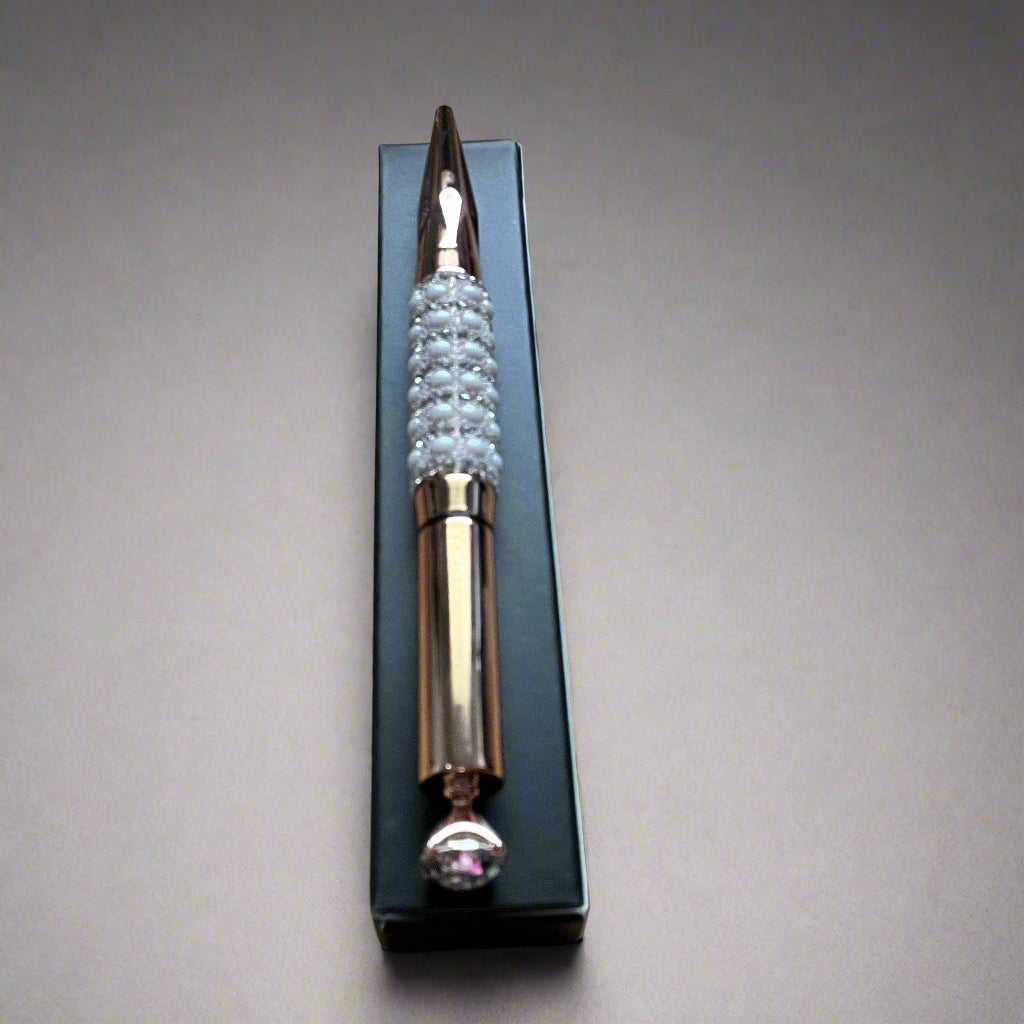 VP Boutique Luxury Precision Eyeliner with Rhinestone Detail - VP Boutique Cosmetics